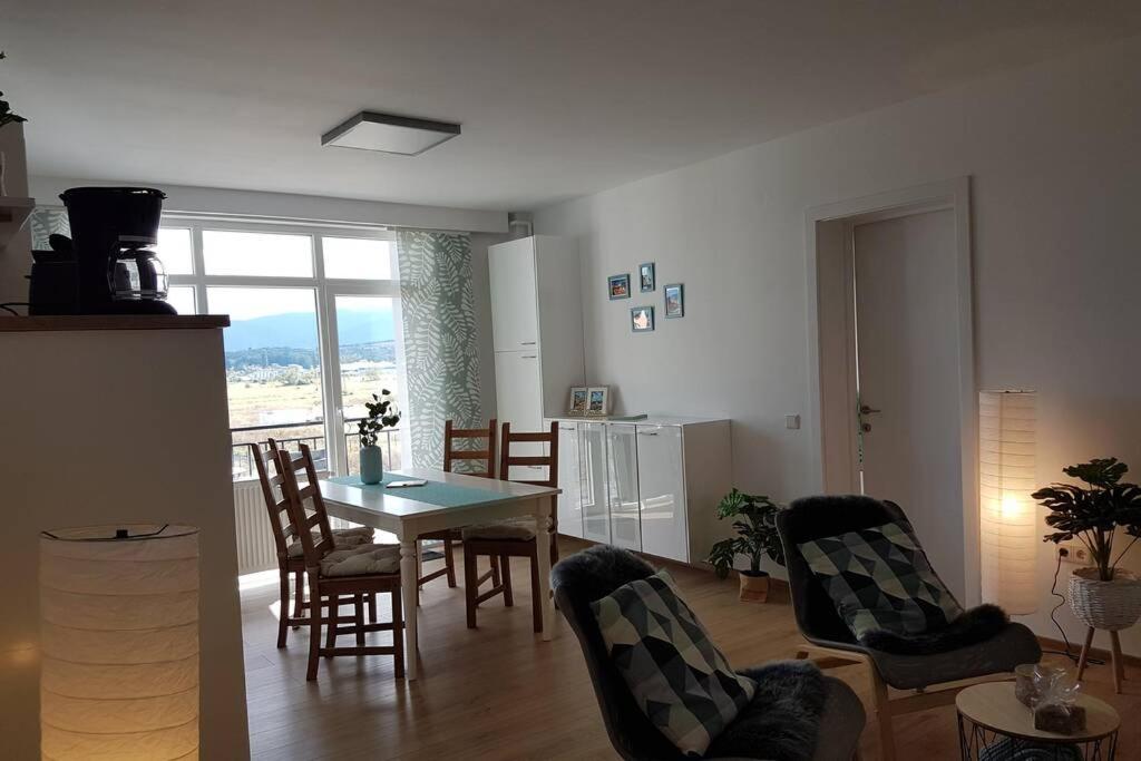 Living Home, Apartament Cu Doua Dormitoare Si Doua Bai Cisnadie Ngoại thất bức ảnh